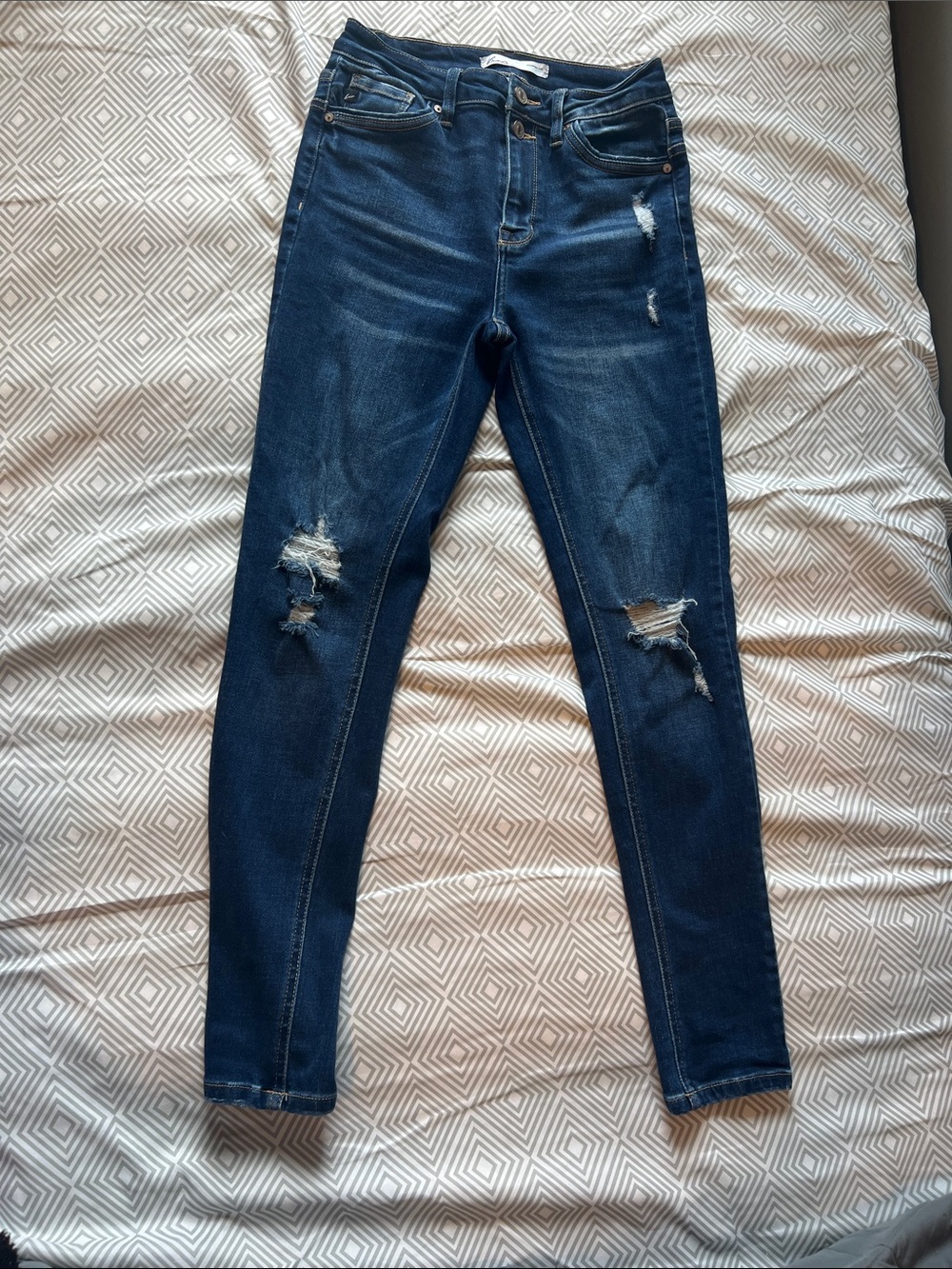 Kancan Women’s Distressed Dark Blue Skinny Jeans